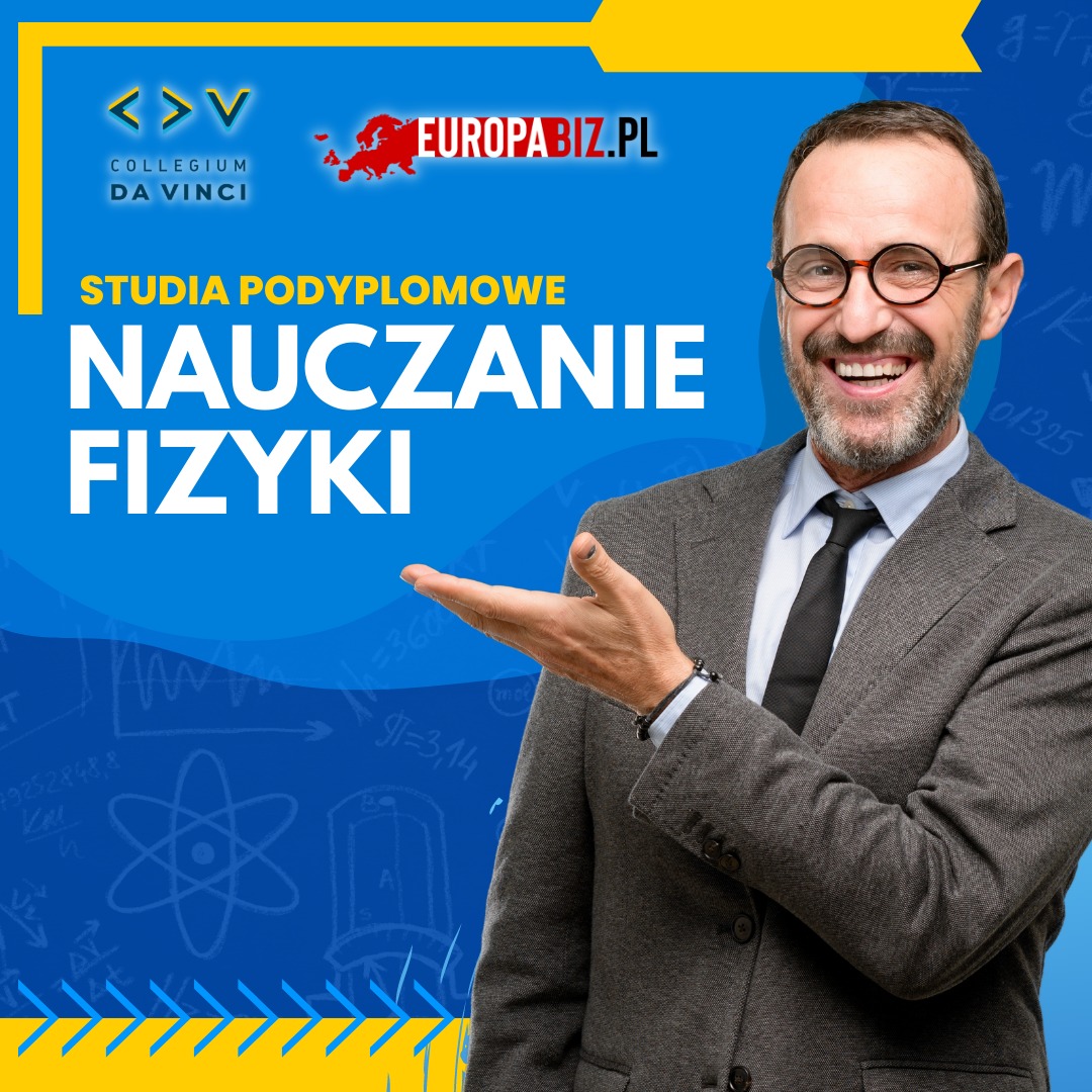 mężczyzna w okularach